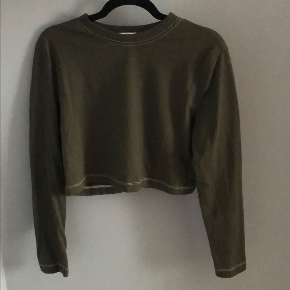 Green Cotton on cropped long sleeve